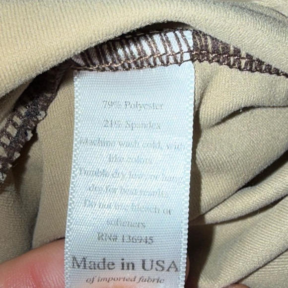 KiraGrace - Grace Halter with Criss-Cross Back Perfect Leopard Med Like New - Picture 7 of 7